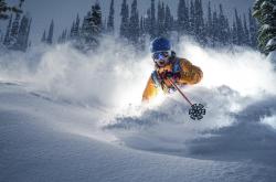 开云在线直播-独一瞬，当洛杉矶的逆火点燃底特律的雪，戈贝尔在欧陆之巅铸就孤勇者图腾