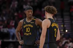 开云体育官方网站-吉林队力克太阳，库里关键制胜的简单介绍