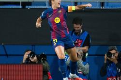 开云体育入口-美好的竞技时刻，女子足球锦标赛首轮开幕的简单介绍