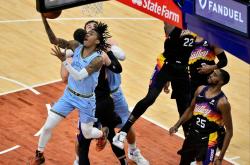 开云体育中国-包含灰熊队高层人员变动，球队赛季之路蒙阴影的词条