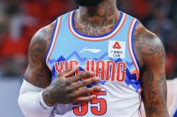 开云体育在线-新疆男篮在比赛中夺取胜利果实，展现出色实力的简单介绍