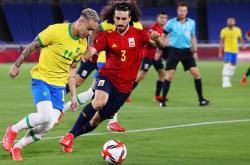 开云体育下载-莱比锡红牛绝杀巴西，马尔基尼奥斯一己之力扛起全队的简单介绍