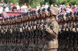 开云平台-冰与火的终章，卡马文加的铁蹄踏碎冰岛防线，罗马军团完成历史性收割