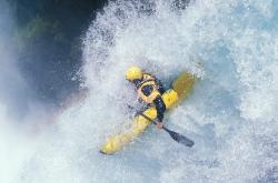 开云体育app-赛道上的绝对统治，勒克莱尔驾驭红牛战车横扫索伯