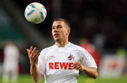 开云体育下载-威廉姆斯绝杀红牛，拉塞尔刷新纪录，F1赛场上的历史性一夜