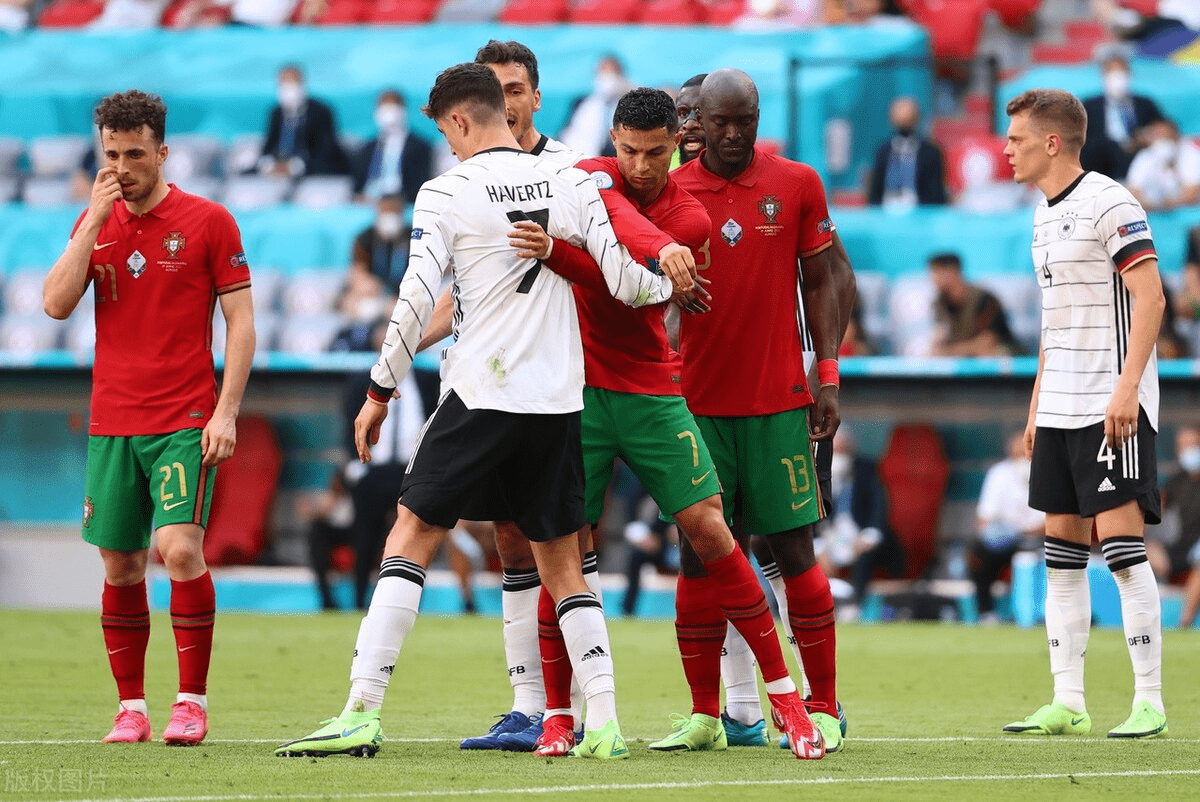 包含摩特比战纽伦堡,冲刺德国足球巅峰的词条 包含摩特比战纽伦堡,冲刺德国足球巅峰的词条