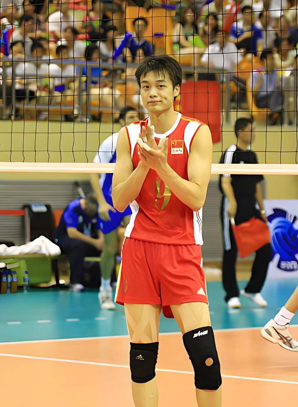 沈阳女篮名宿加盟队伍担任教练