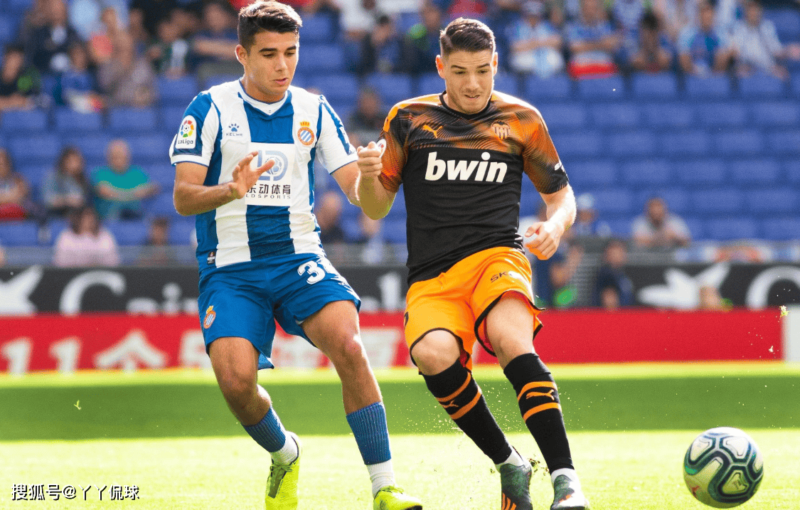 关于瓦伦西亚迎来连胜，升至积分榜前列的信息