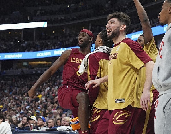 关于法国队全队进攻火力全开逆转取得胜利的信息