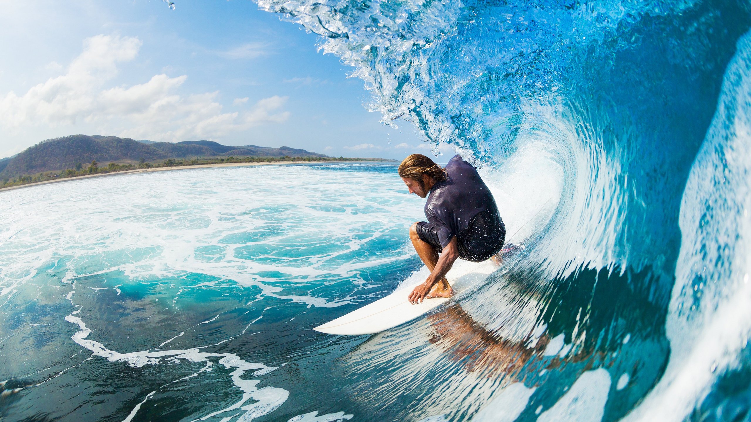 塞维利亚闪电战击溃卡塔尔，李刚仁持续输出展现亚洲核心价值