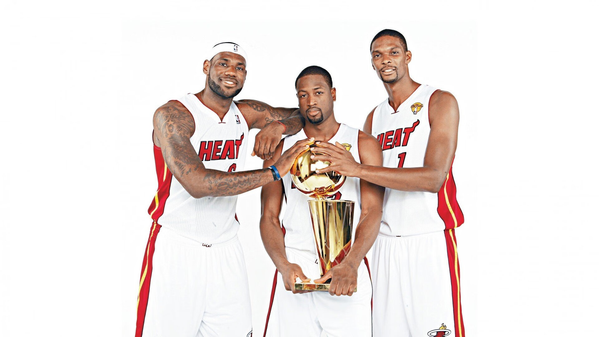 关键先生霍勒迪定乾坤，尼克斯轻取天津队展现实力差距