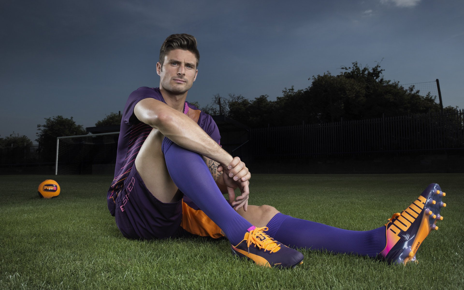 意甲焦点战之夜，伊萨克冠军级表现照亮争冠之路